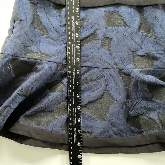 BCBGMaxazria Suni Jacquard Sheath Dress Sz 0 Navy Blue Cocktail Party Festive - Picture 4 of 13